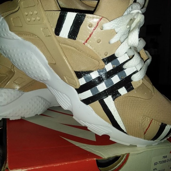 Custom Nike Huarache 6Y/Women 7.5 - Picture 3 of 5